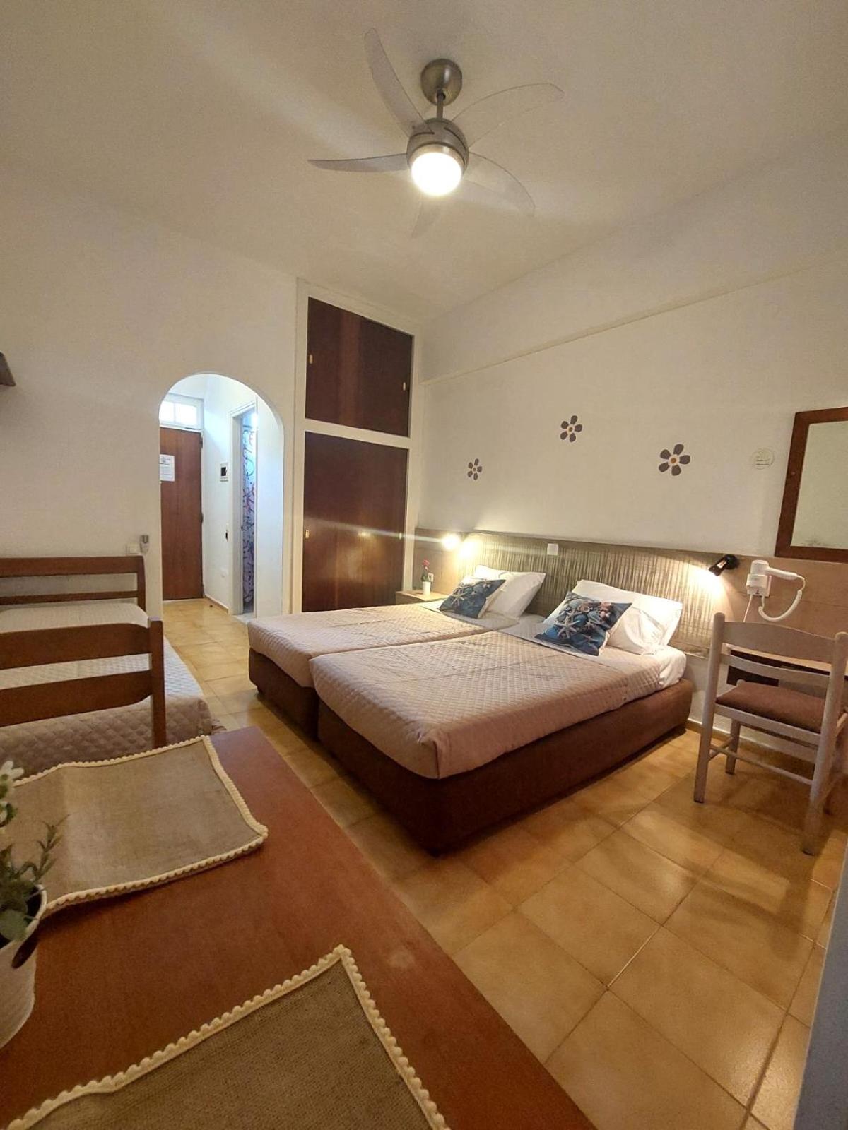 Dionysos Studios Laganas Extérieur photo