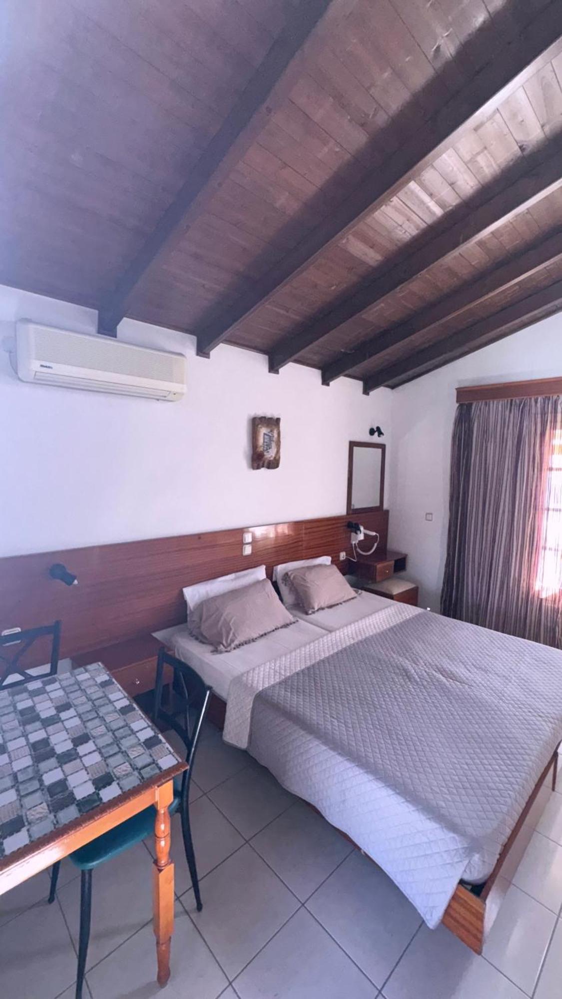 Dionysos Studios Laganas Extérieur photo